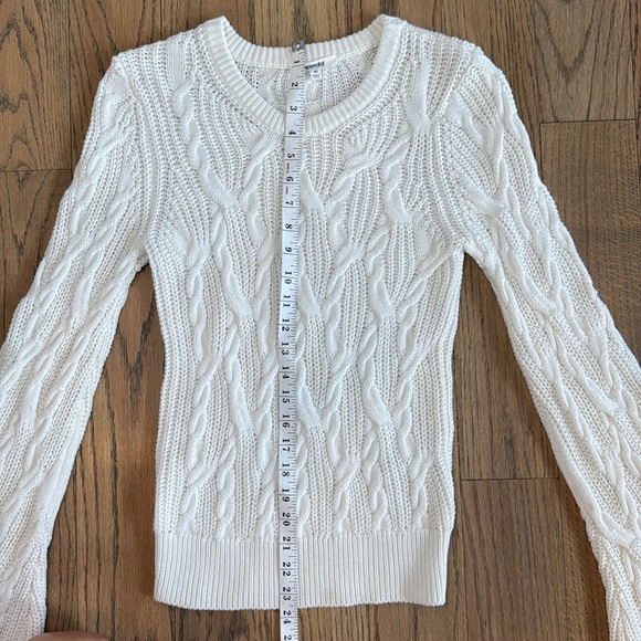 Splendid Collection Women’s Cable Knit Cashmere Blend Sweater in Cream Size XS - Picture 7 of 11